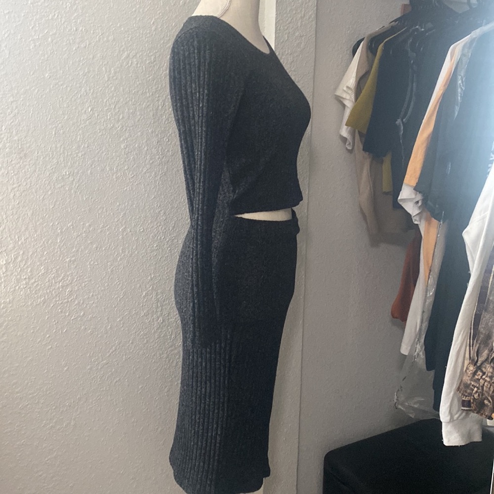 F21 Ribbed Co-Ord Set - Picture 3 of 10